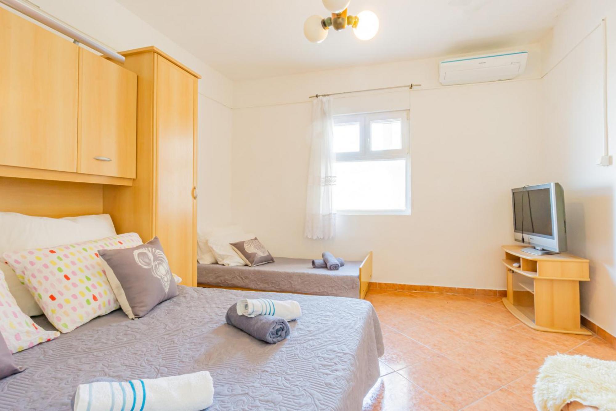 Ferienwohnung Jasko I Jelica Beautiful View Metajna Zimmer foto